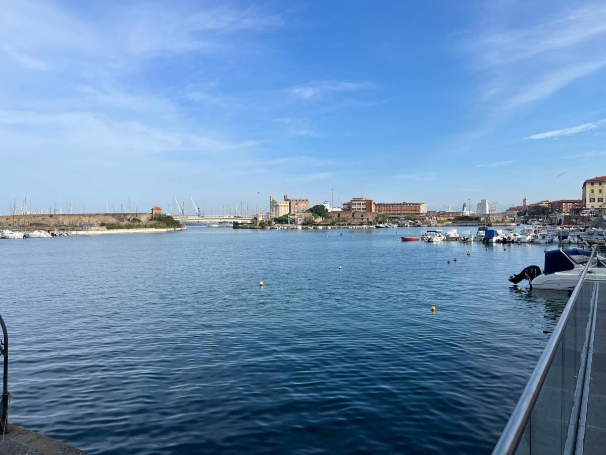 Kasia Porta Sul Mare Di Livorno Free Parking Kültér fotó