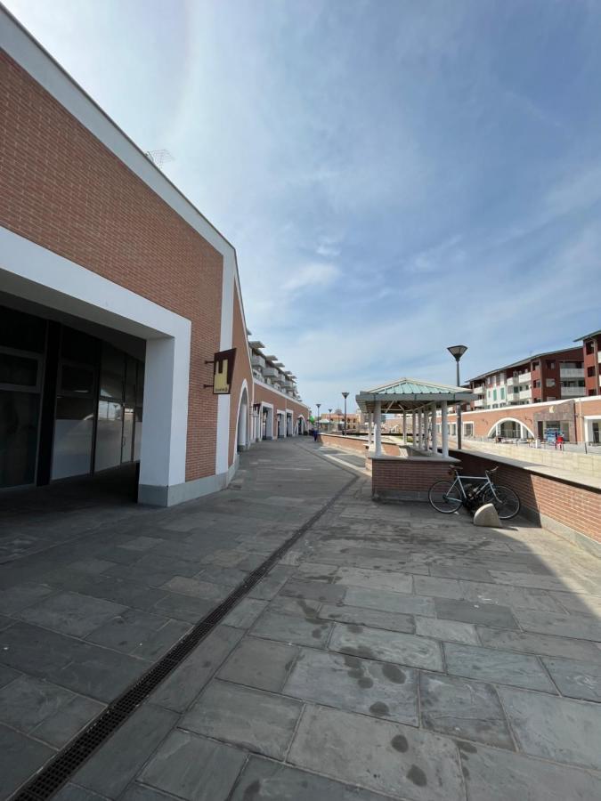 Kasia Porta Sul Mare Di Livorno Free Parking Kültér fotó