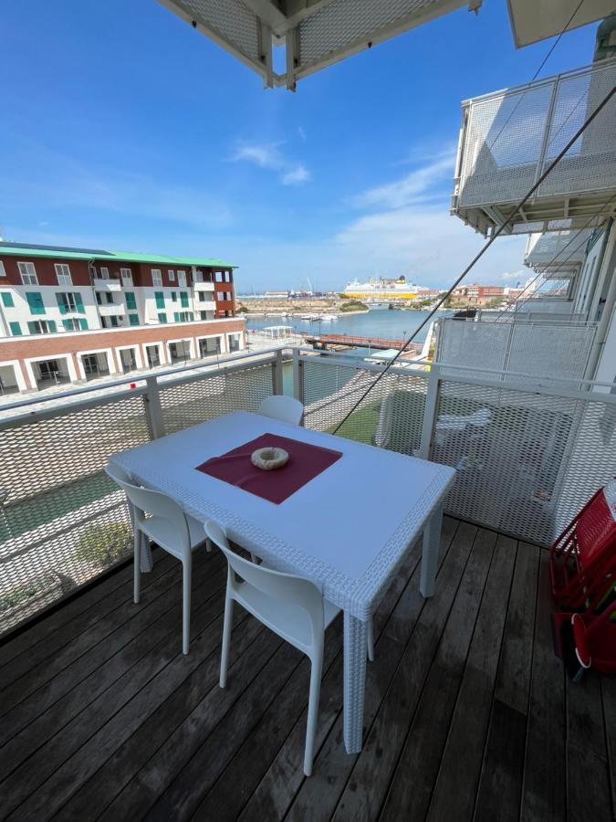 Kasia Porta Sul Mare Di Livorno Free Parking Kültér fotó